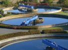 drei Klärbecken der Kläranlage Euskirchen von schräg oben